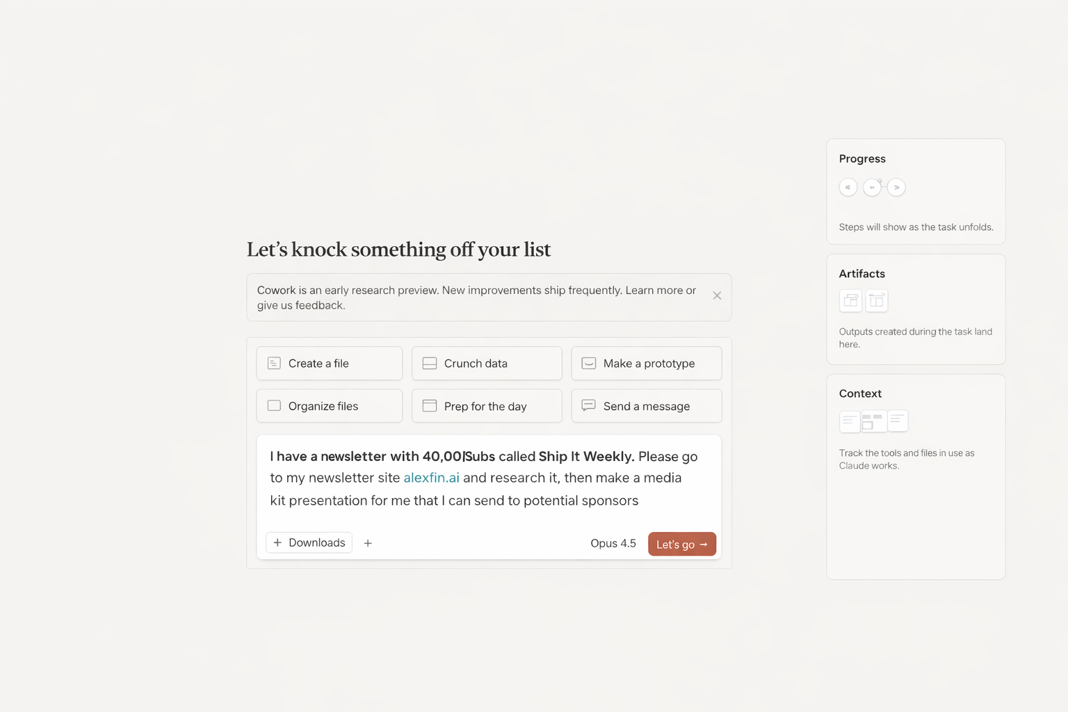 El frame presenta a un hombre al lado izquierdo, que parece estar hablando mient
